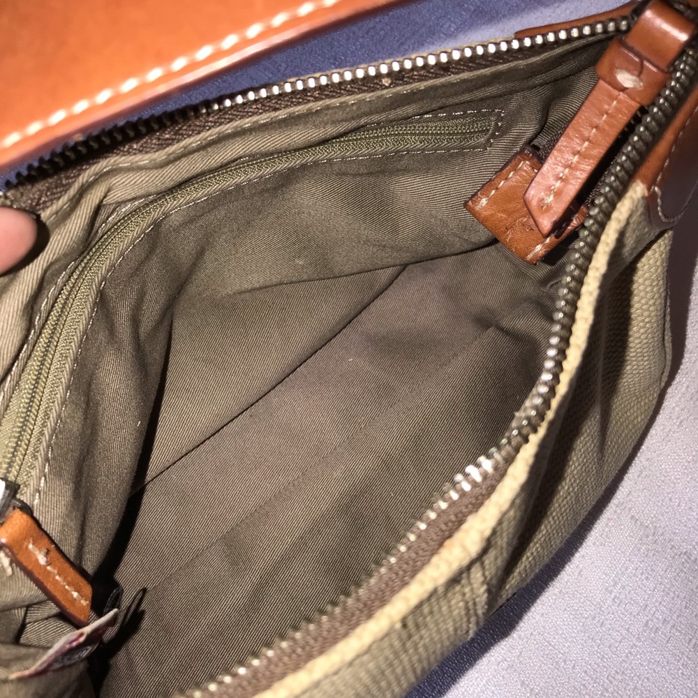 Db Dooney & Bourke Classic Tan Canvas And Signatu… - image 5